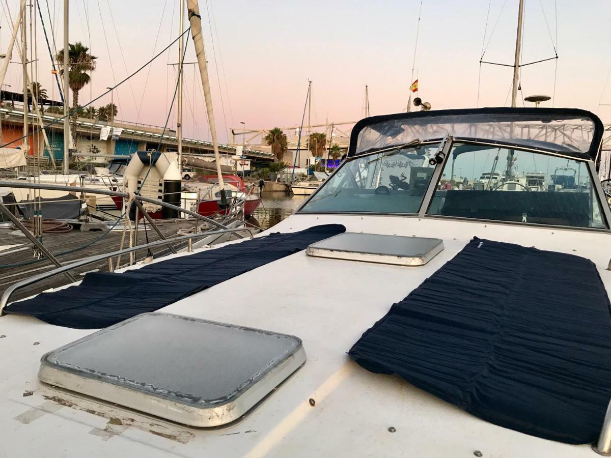 Yacht Experience Barcelona Hotel Sant Adria de Besos Ngoại thất bức ảnh
