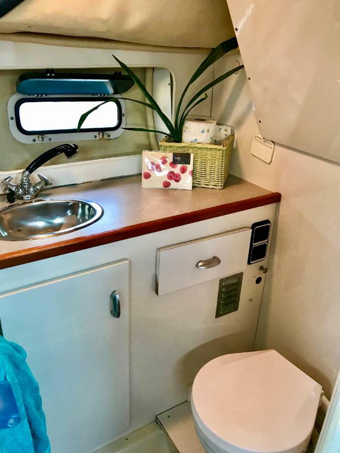 Yacht Experience Barcelona Hotel Sant Adria de Besos Ngoại thất bức ảnh