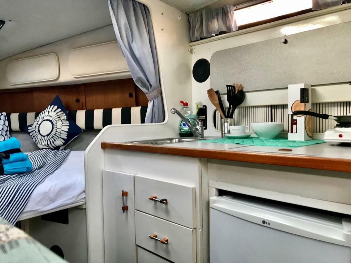 Yacht Experience Barcelona Hotel Sant Adria de Besos Ngoại thất bức ảnh