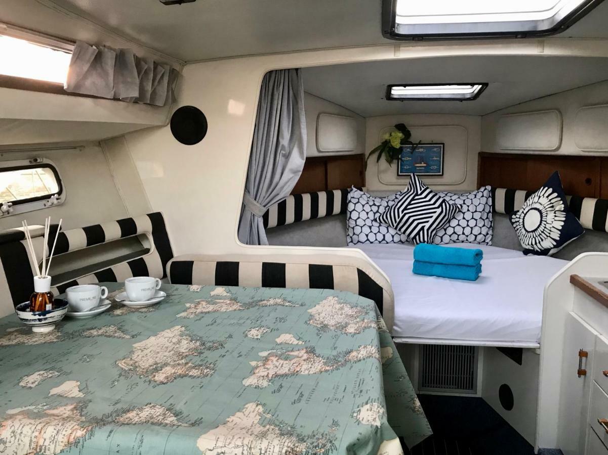 Yacht Experience Barcelona Hotel Sant Adria de Besos Ngoại thất bức ảnh